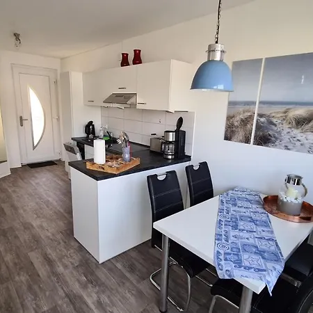 Bernstein Apartment *